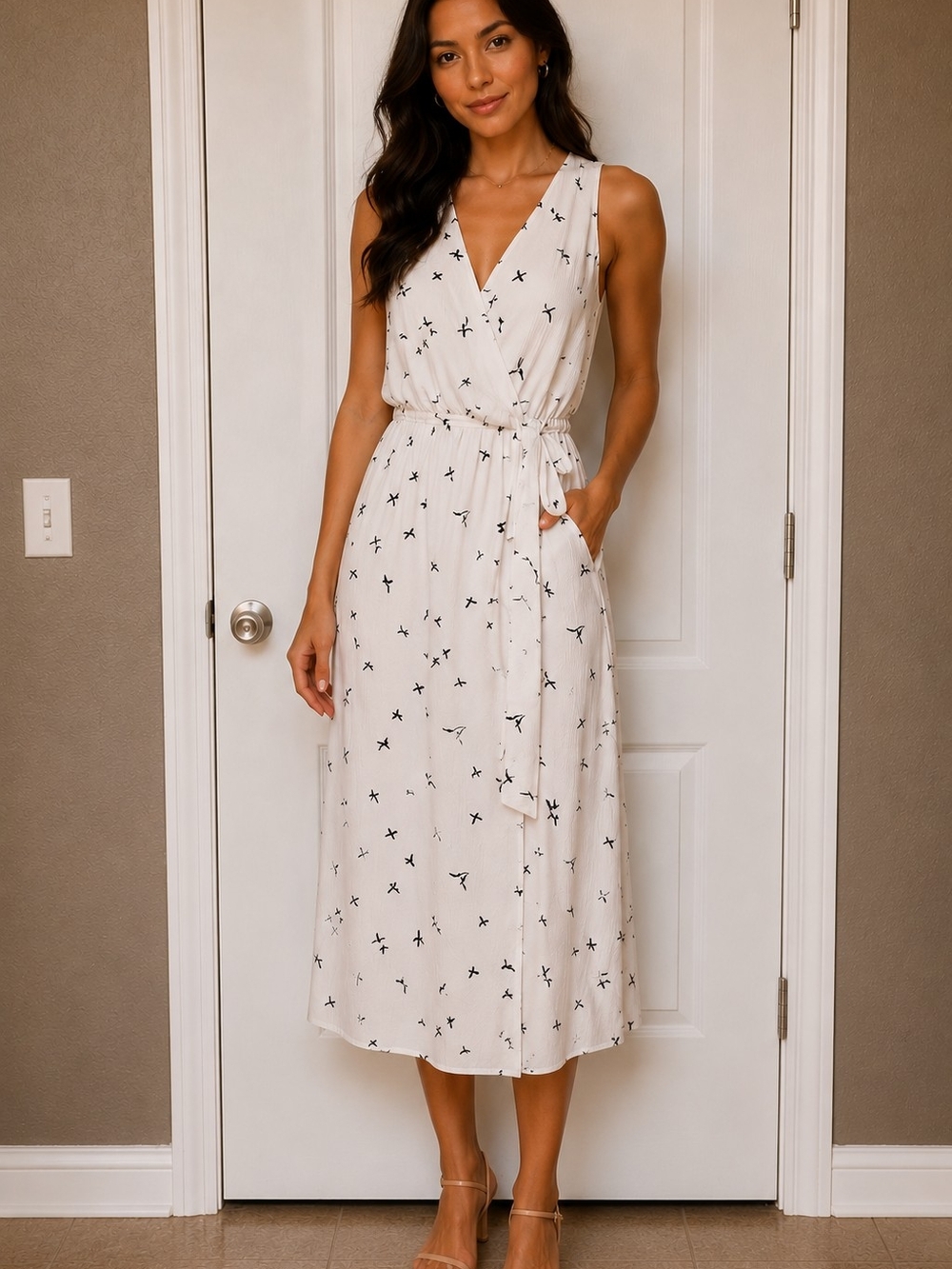 Dream of Me Size M Ivory Black Bird Print Sleeveless Wrap Maxi Dress